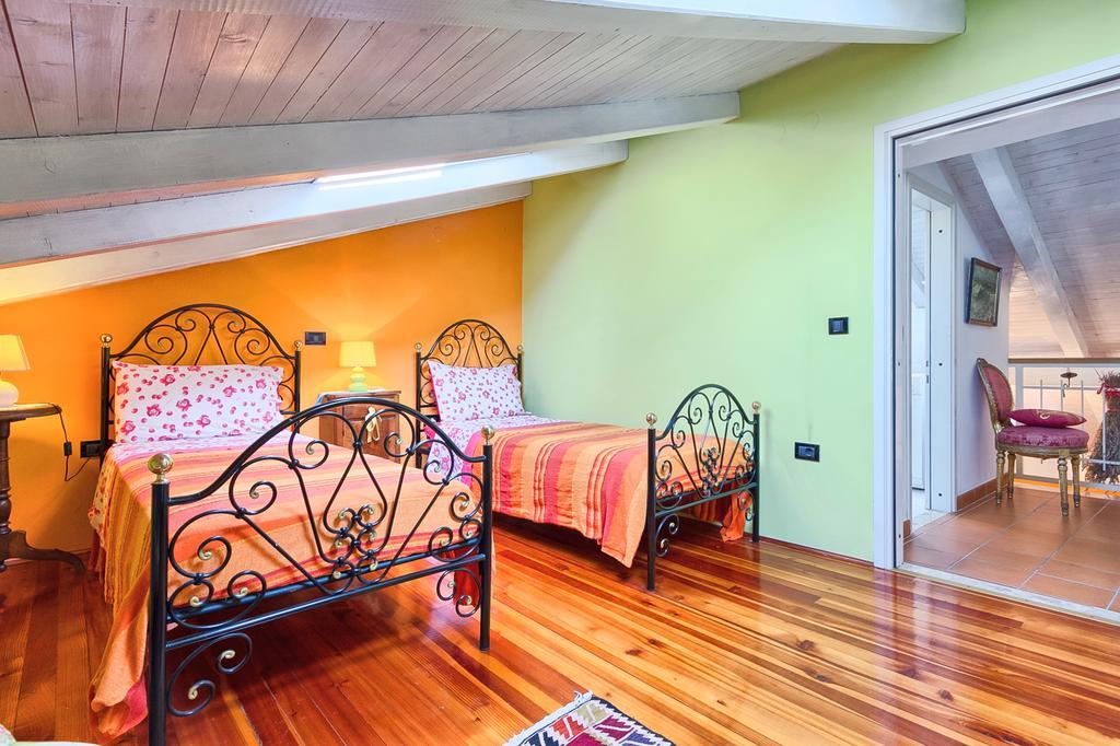 Rivabella Apartment Porec Bagian luar foto