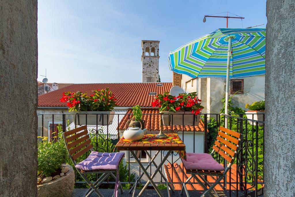 Rivabella Apartment Porec Bagian luar foto