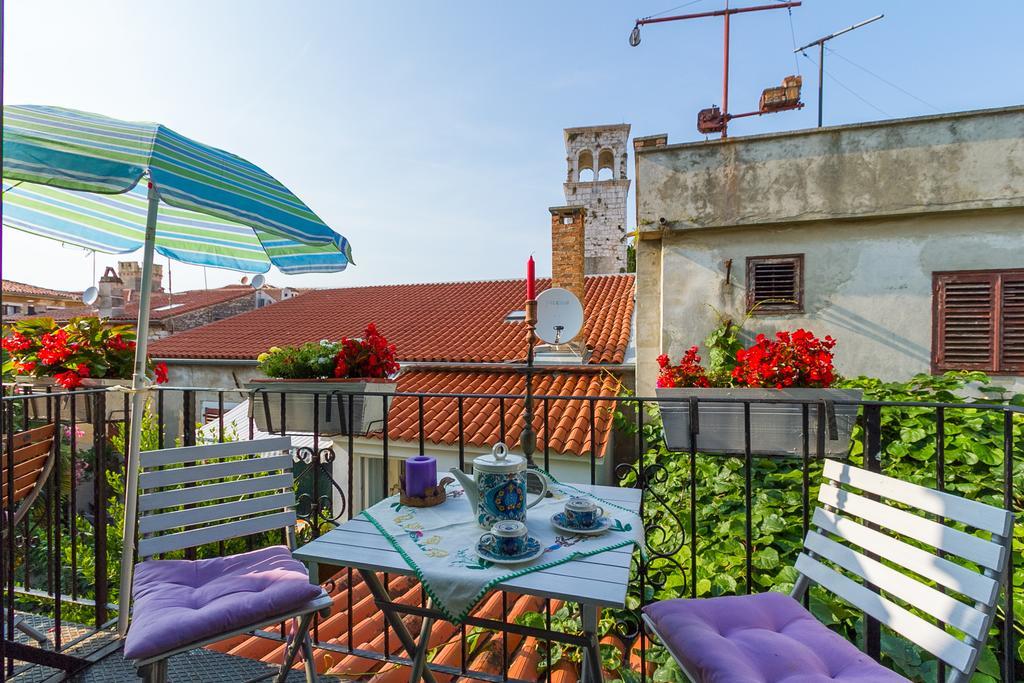 Rivabella Apartment Porec Bagian luar foto